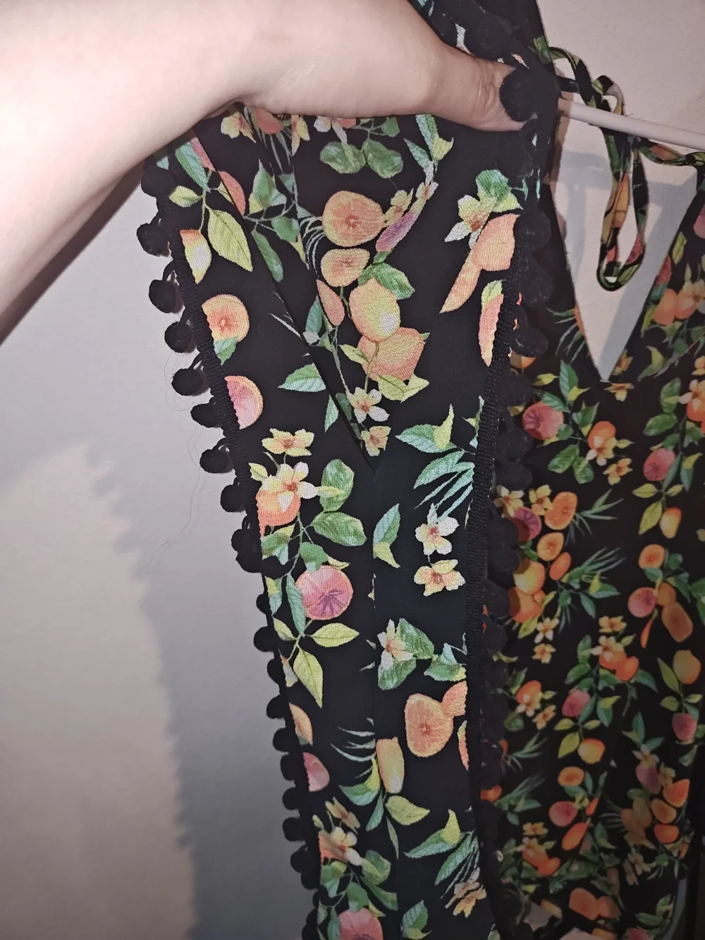 Xhilaration Woman's Citrus Pattern Swimwear Cover Up‎ Medium Size